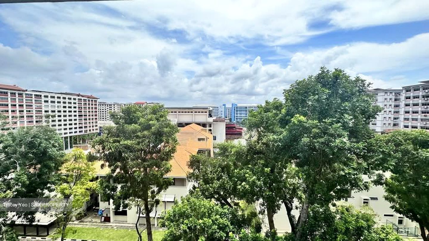 Blk 384 Tampines Street 32 (Tampines), HDB 5 Rooms #547246731